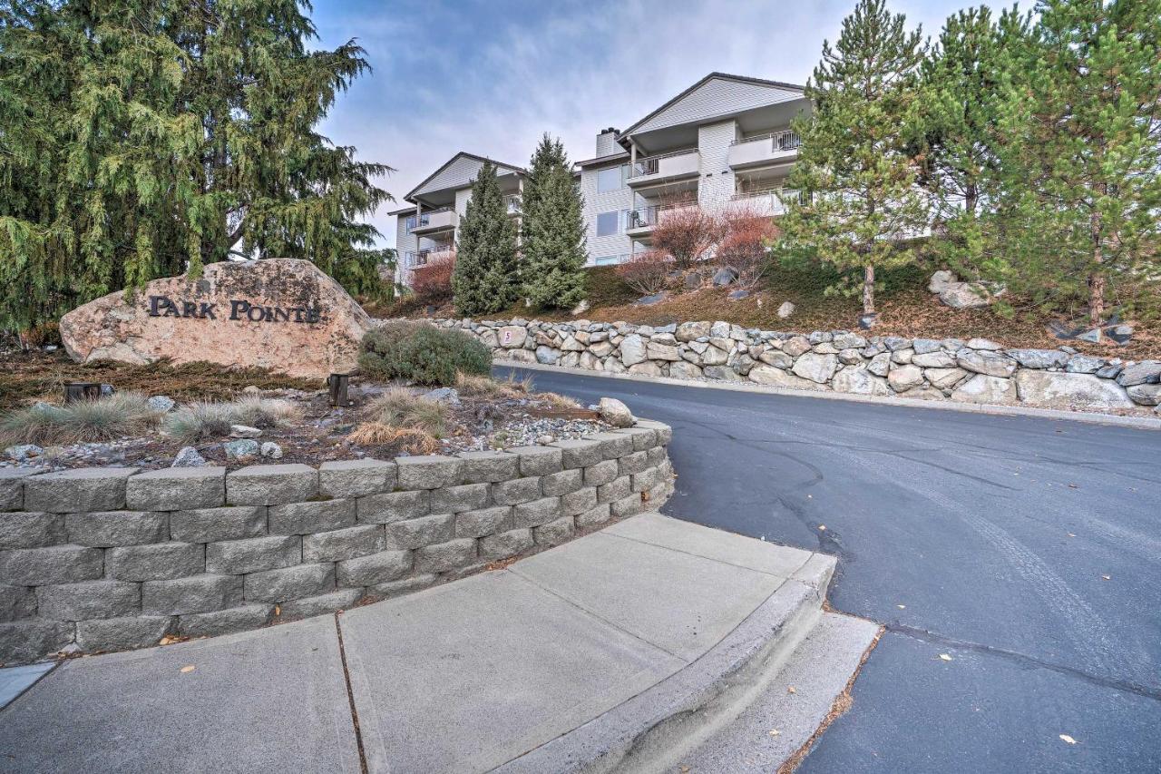 Chic Chelan Condo With Balcony, Walk To Lake And Dtwn! Kültér fotó