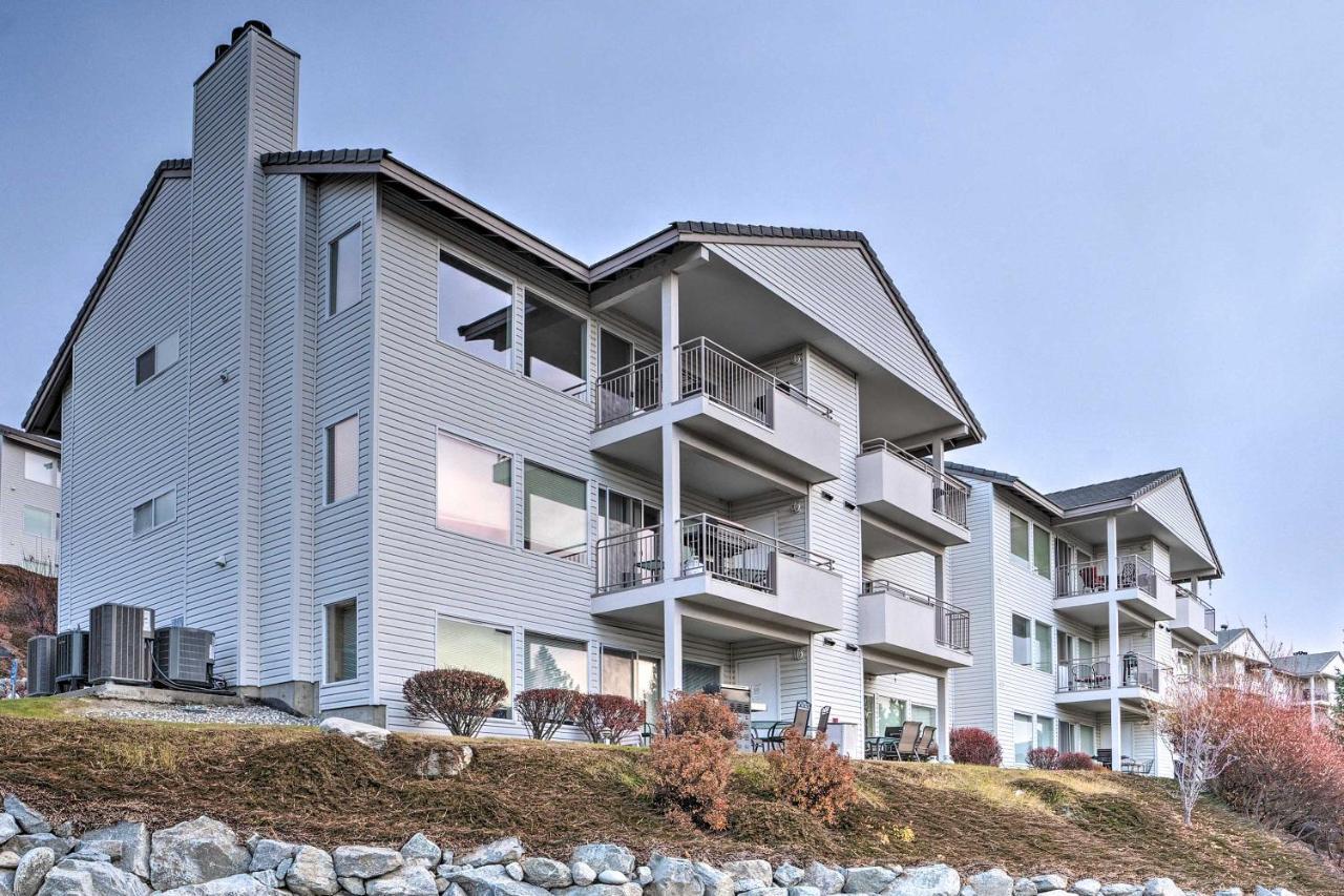 Chic Chelan Condo With Balcony, Walk To Lake And Dtwn! Kültér fotó